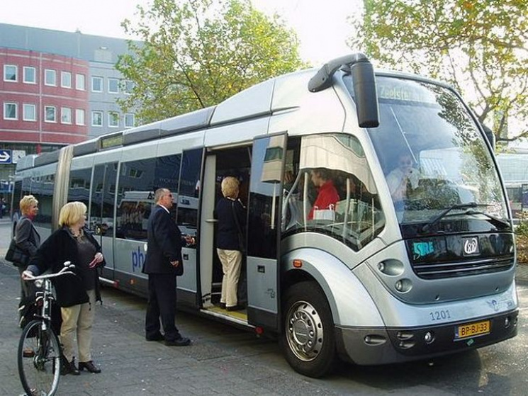 Крім нових тролейбусів, Хмельницьким кур…
