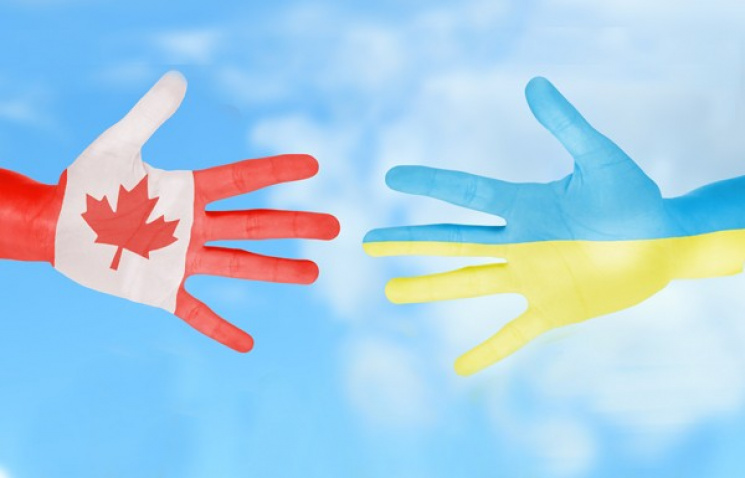 Українські волонтери в Канаді зібрали то…