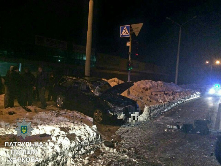 В Харькове юные автомойщики разбили авто…