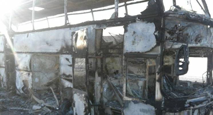 В Казахстане загорелся автобус: 52 челов…