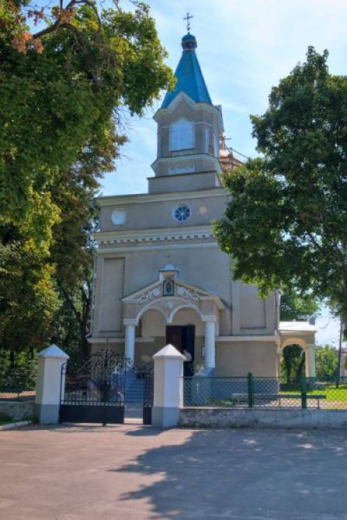 Прокурори відстояли Покровську церкву дл…