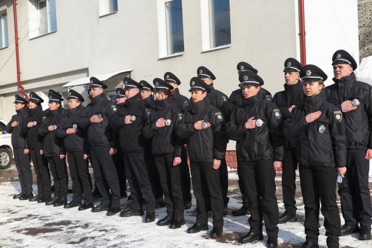 Лави патрульної поліції Тернополя поповн…