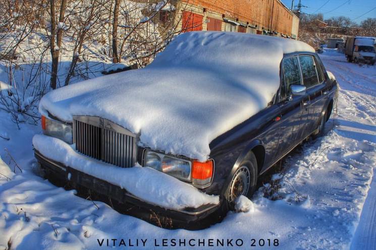 В Харькове выбросили раритетный Rolls-Ro…