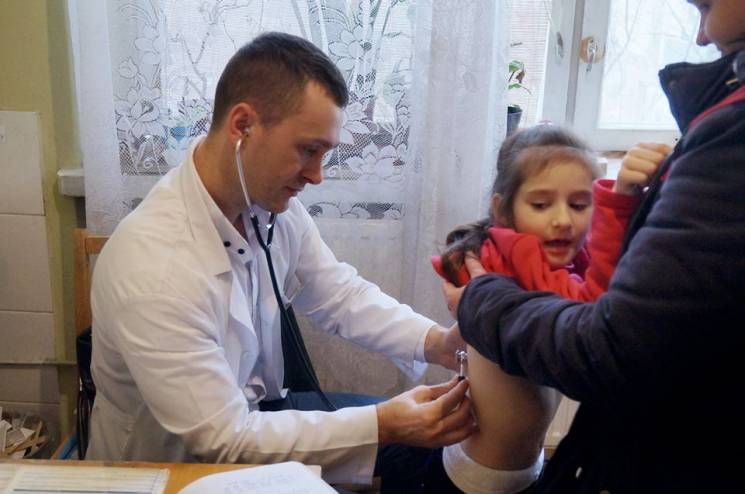 В Мукачево начали вакцинацию детей от ко…