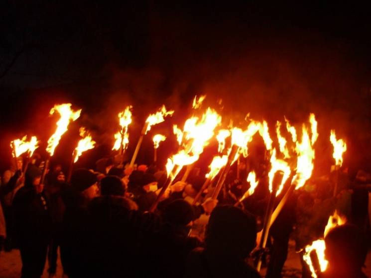 Факельный марш в Харькове будут охранять…