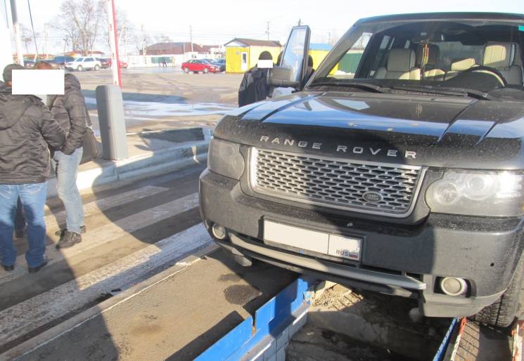 На Одещині затримали Range Rover на росі…