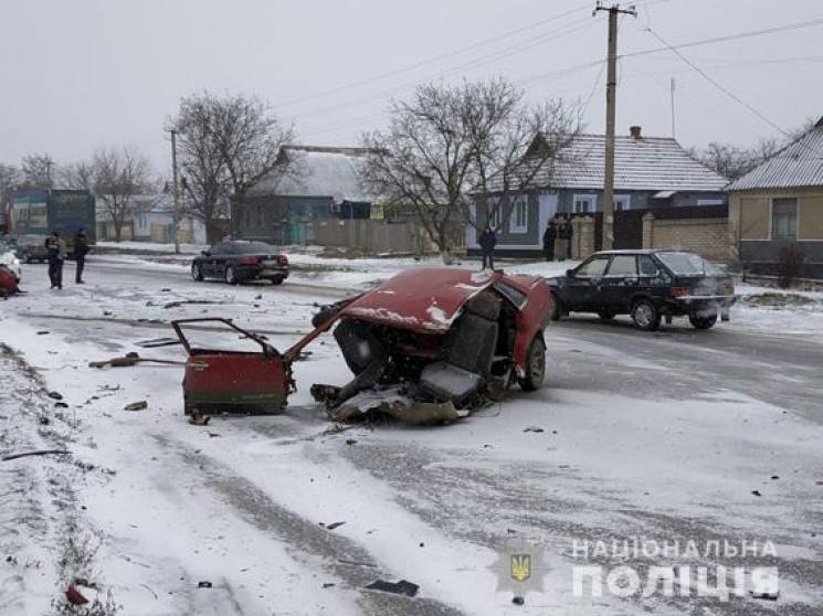 Поліція розшукує свідків ДТП: Вантажівка…