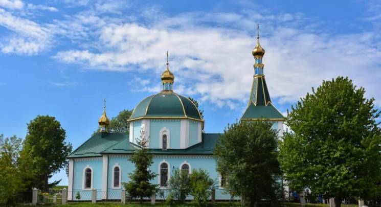 Лави Православної української церкви поп…