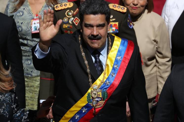Темные дни Мадуро: Введет ли Путин войск…