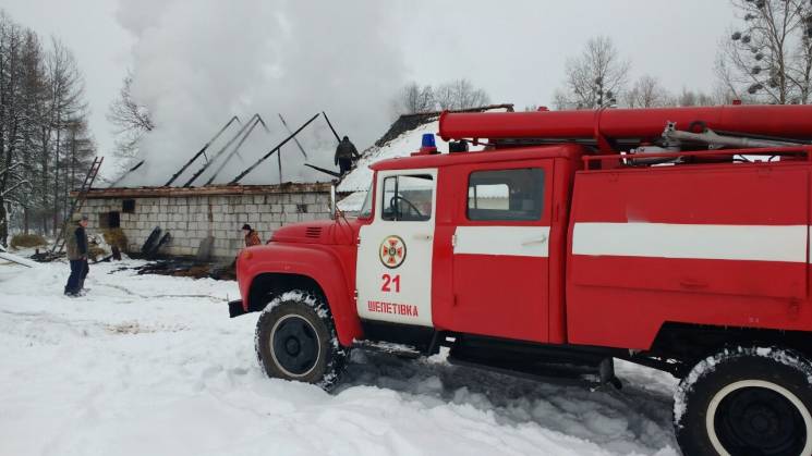 Вогнеборці приборкали пожежу у Славутськ…