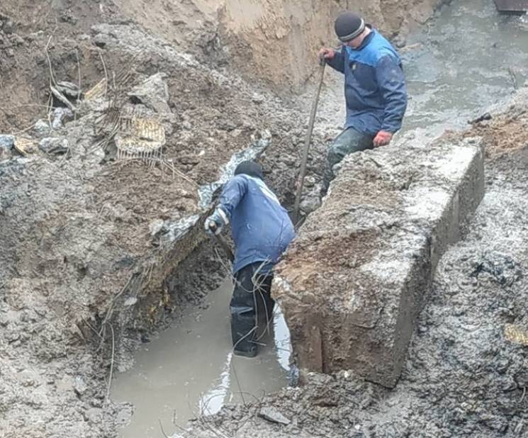 Водный коллапс: В Бердянске из-за оползн…