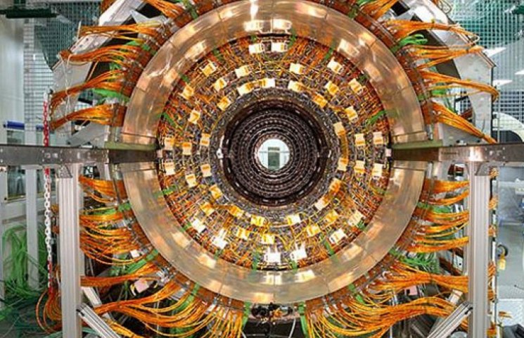 Крупнейший в мире коллайдер построят в К…