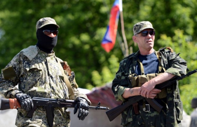 Донецк пугают голодом и насильственной м…