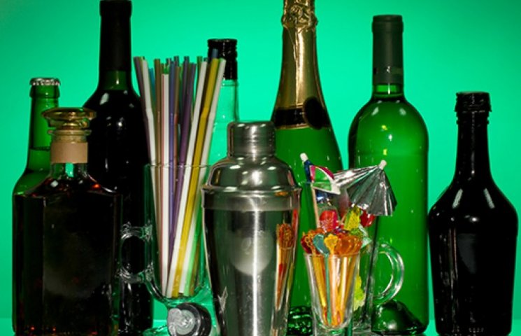 Шампанское: ТОП-5 коктейлей в домашних у…