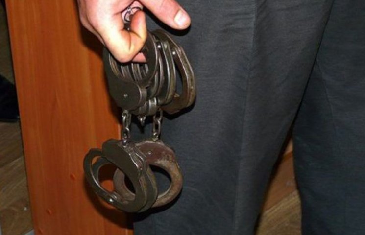 В Мариуполе задержали банду «Чечена», ко…