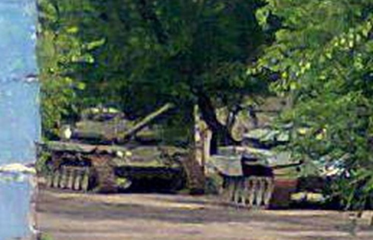 У Донецьку терористи ховають танки біля…