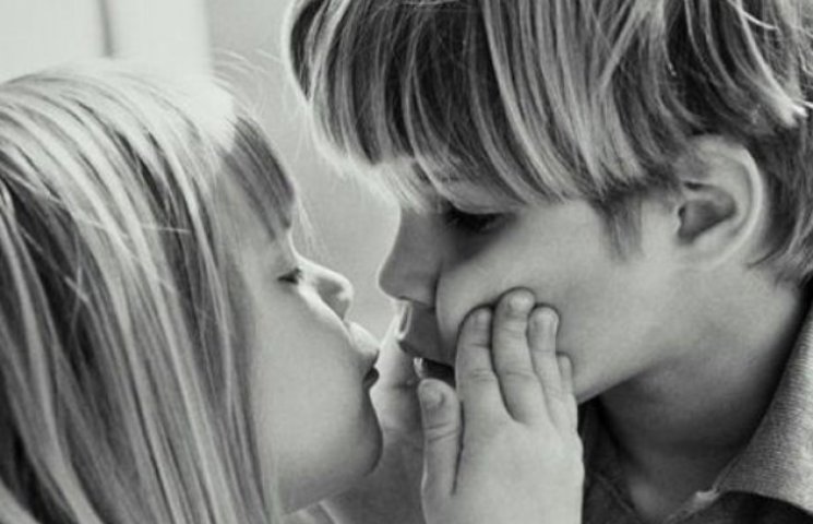До Всесвітнього дня поцілунків: 10 важли…