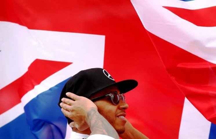 Хемілтон виграв Гран-прі Британії втретє…