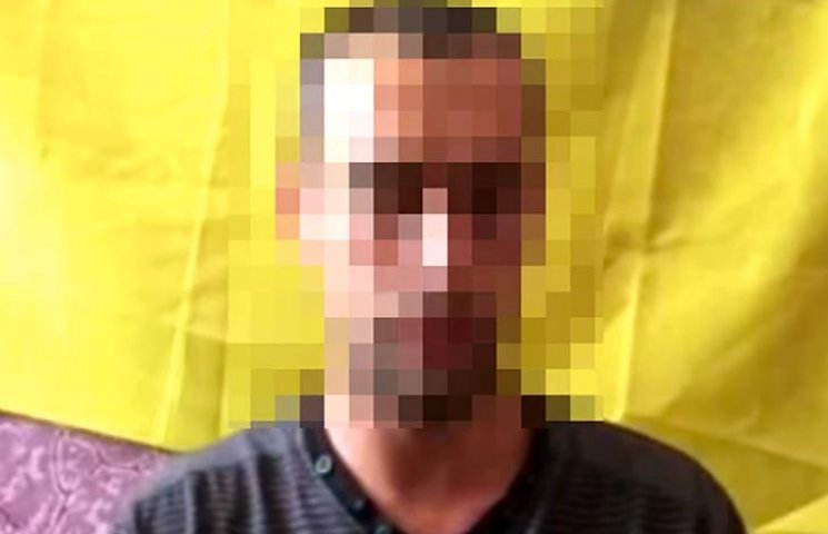 Видео дня: Охранник Захарченко сдается У…