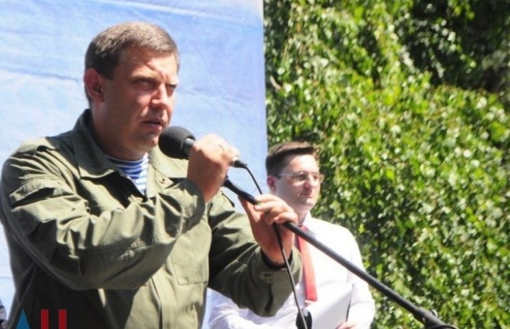 В оккупированном Донецке Захарченко устр…