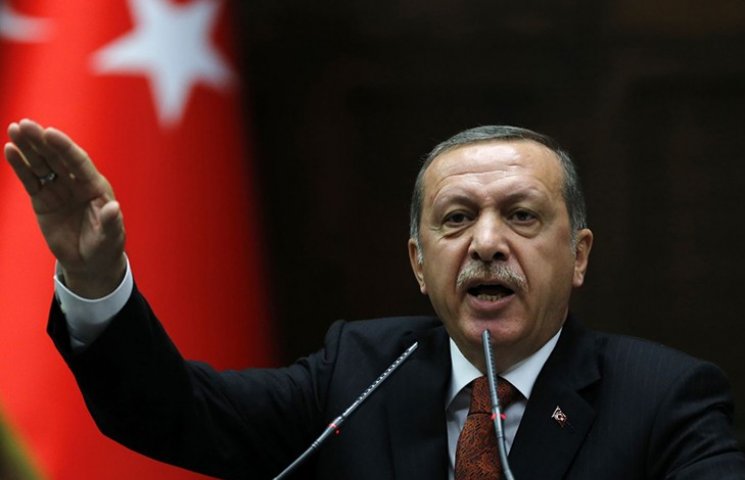 Чим закінчить Ердоган, який грає Гітлера…
