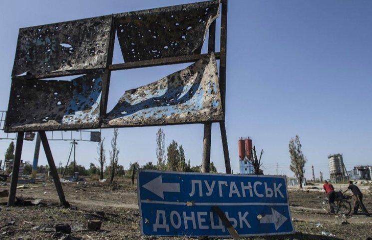 В Донецке жалуются на ночные обстрелы ар…