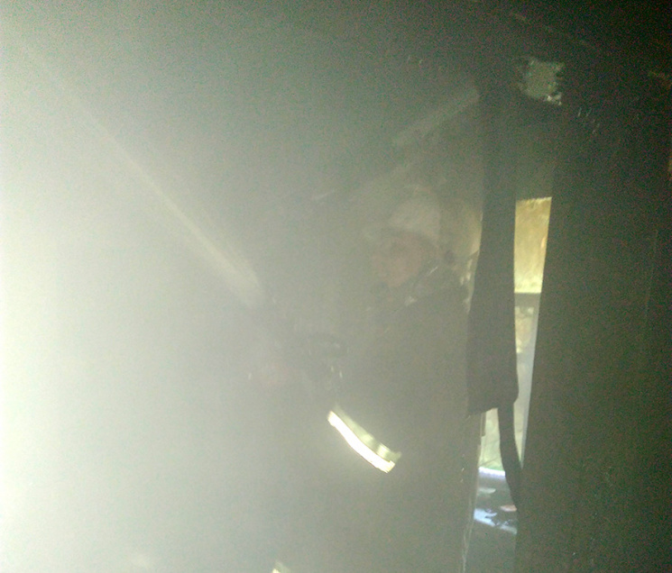 На Полтавщині від цигарки загорілася хат…