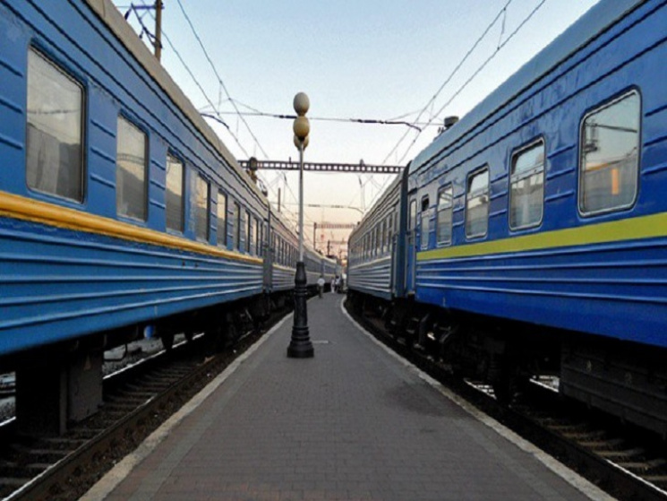 Жителям Днипра добавили поездов к морю…