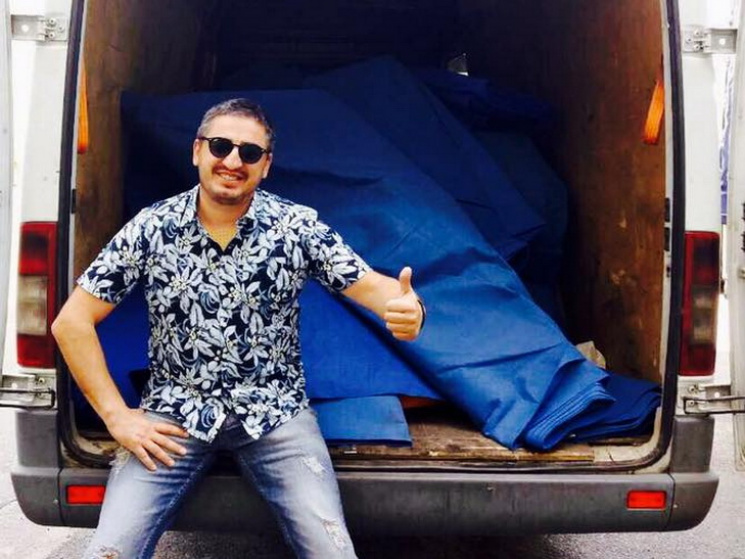 Волонтер из Днипра передал в АТО "коврол…