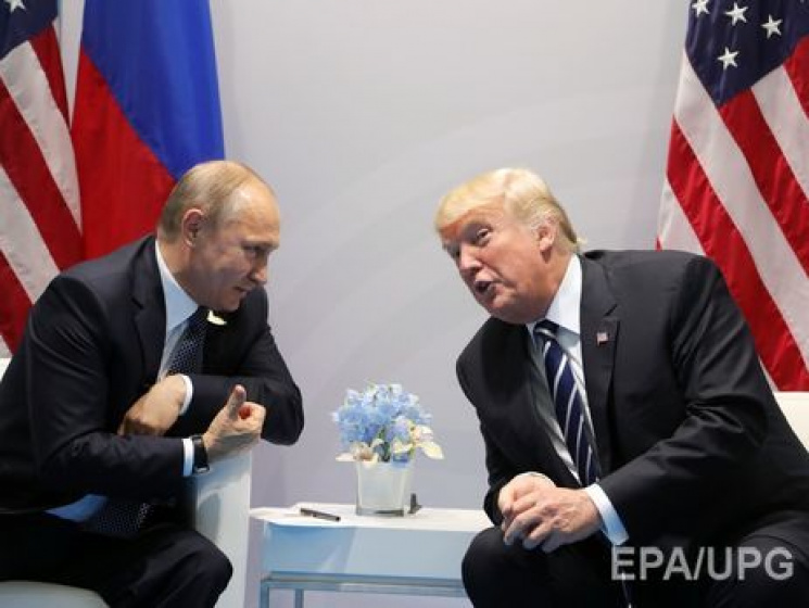 Трамп имел тайную встречу с Путиным на с…