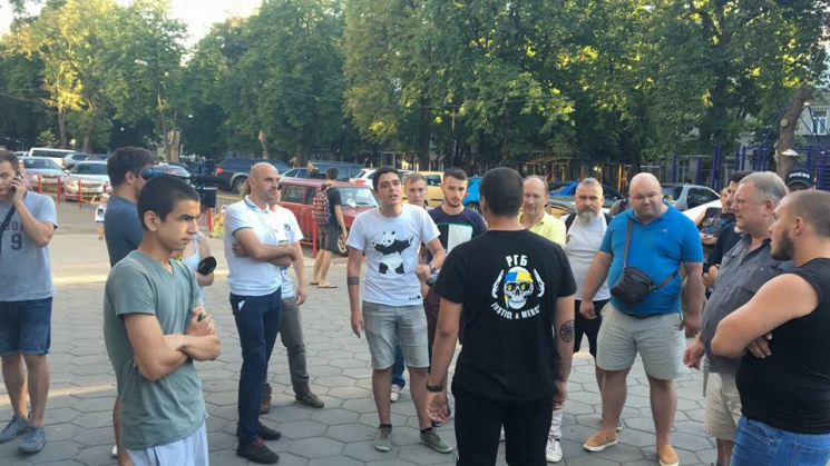 В Одессе патриоты организовали "стрелку"…