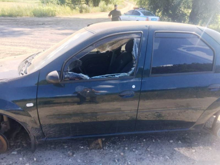На Харківщині знайшли авто, яке "викинул…