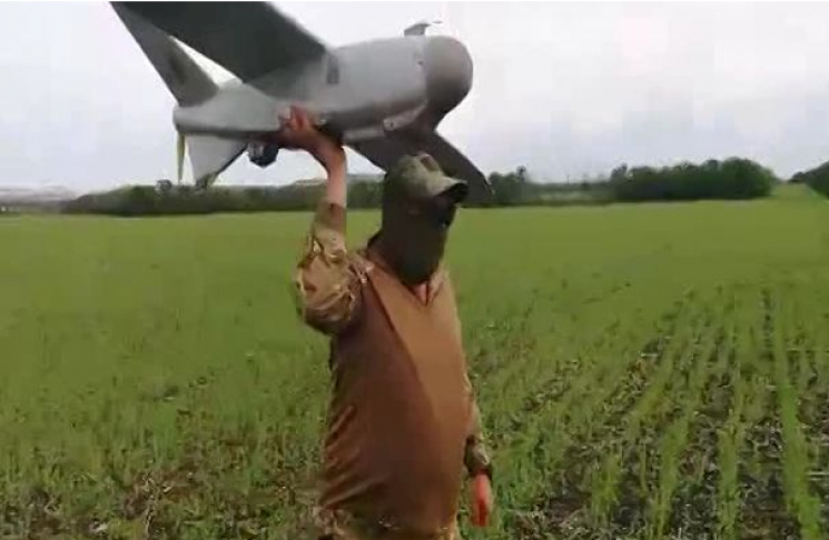 На Донбасі ЗСУ бомбою з дрона знищили бл…