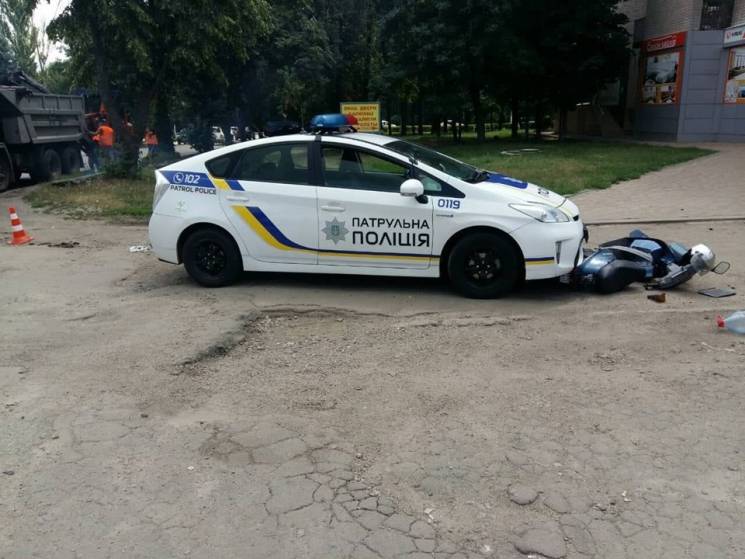 В Кропивницком полицейская машина сбила…