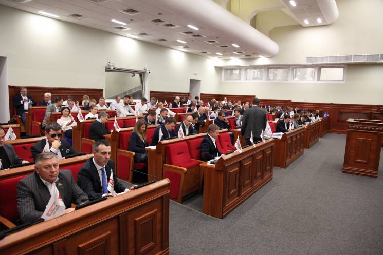 Киевсовет против столицы: Депутаты поздр…