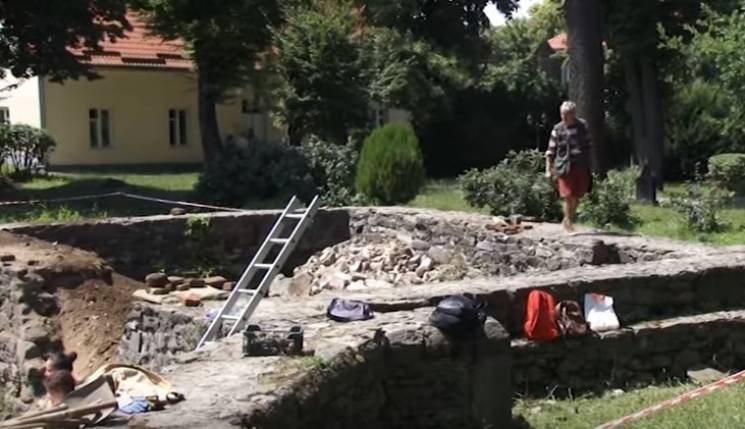 В Ужгородському замку розпочалися розкоп…