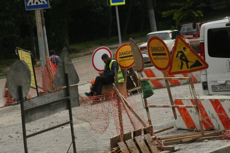 Как во Львове ремонтируют улицы (ФОТОРЕП…