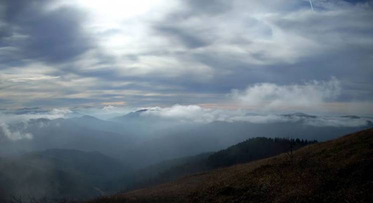 Ранок у Карпатах: Які химерні хмари "чіп…