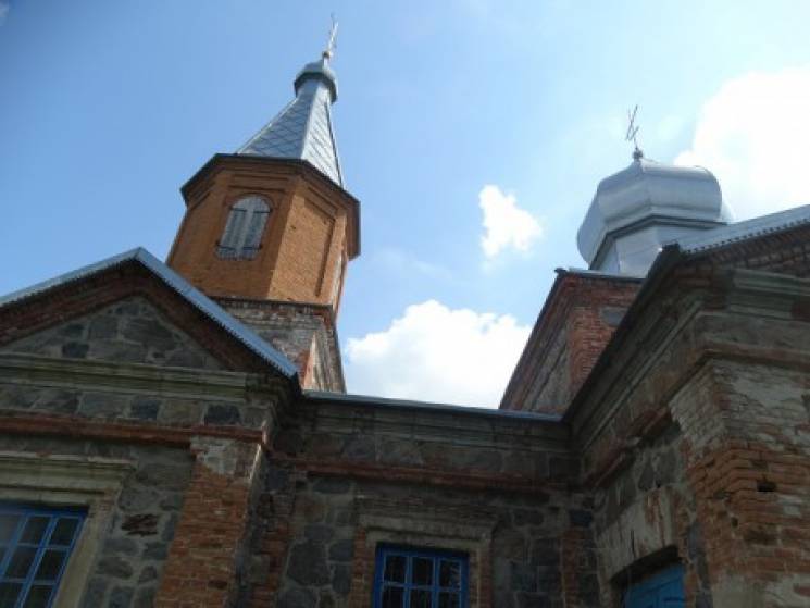 Вінничани знімають фільми про старі церк…
