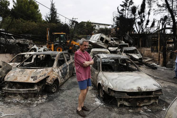 Відео дня: Пожежі у Греції і АТО на морі…
