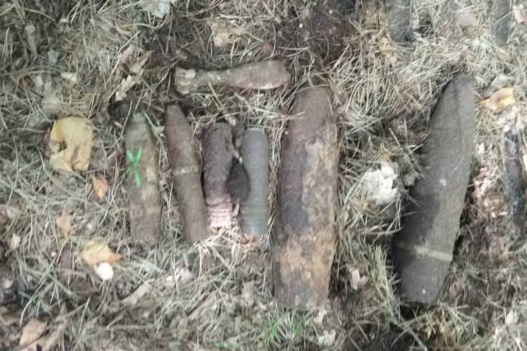 У двох районах Харкова знайшли снаряди…