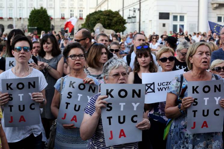 Столкновения в Польше: Почему из Качиньс…