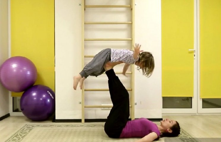 Парная йога с ребенком: видеоурок…