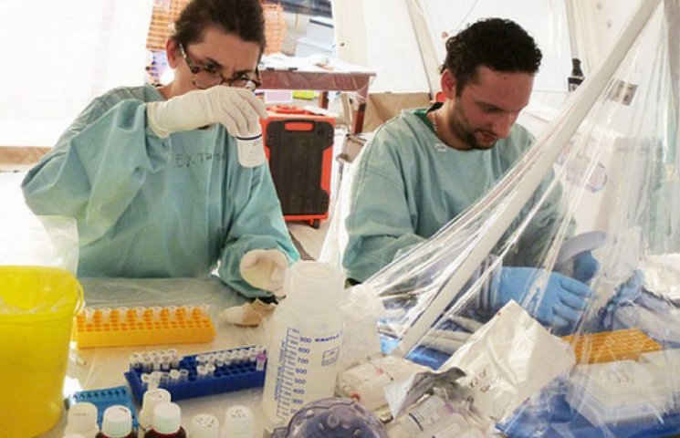 Вирус Эбола поверг Африку в панику: вакц…