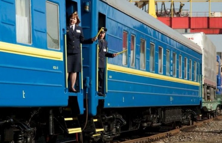 Додатковий потяг “Київ — Ужгород” їхатим…
