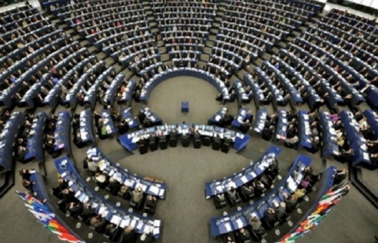В Європарламенті закликали відключити Ро…