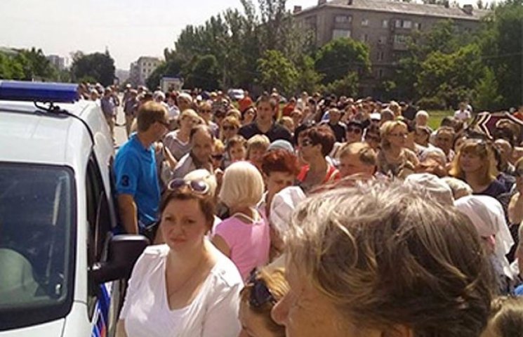Сурков та Володін пішли у маси в Донецьк…