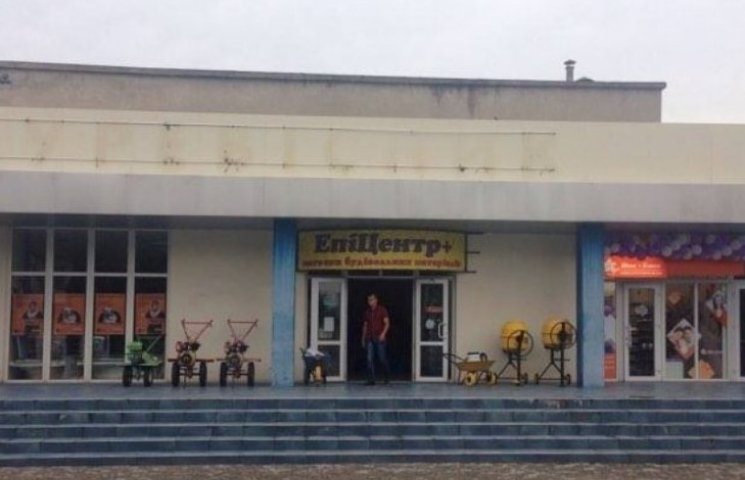 На Одещині підприємці знищили кінотеатр…
