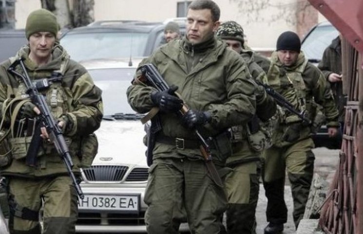 Захарченко поскаржився на чисельних банд…