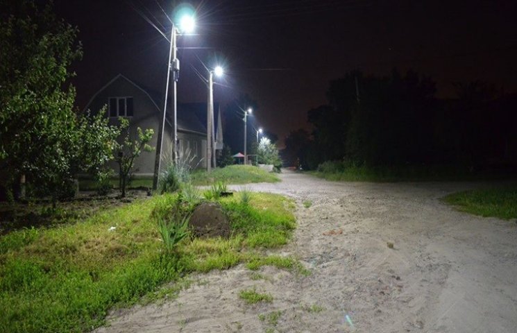 В Кировограде начали освещать двухкиломе…